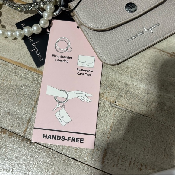 NWT❤️Nanette Lepore Hands Free Bracelet & Wristlet Set - Picture 4 of 5
